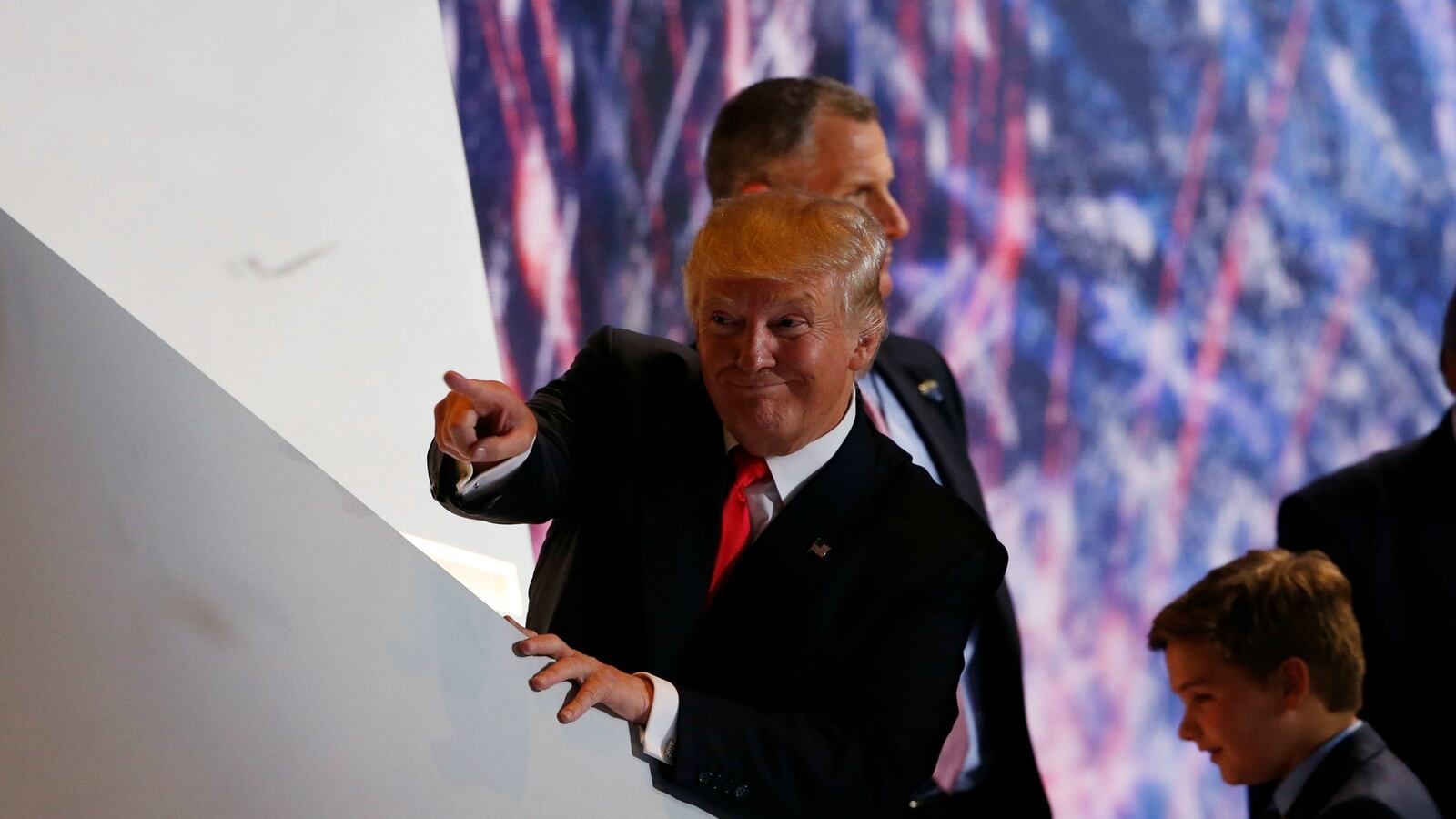 cheats/2016/07/22/trump-safety-will-be-restored/160722-trump-safety-cheat_yrr4xk