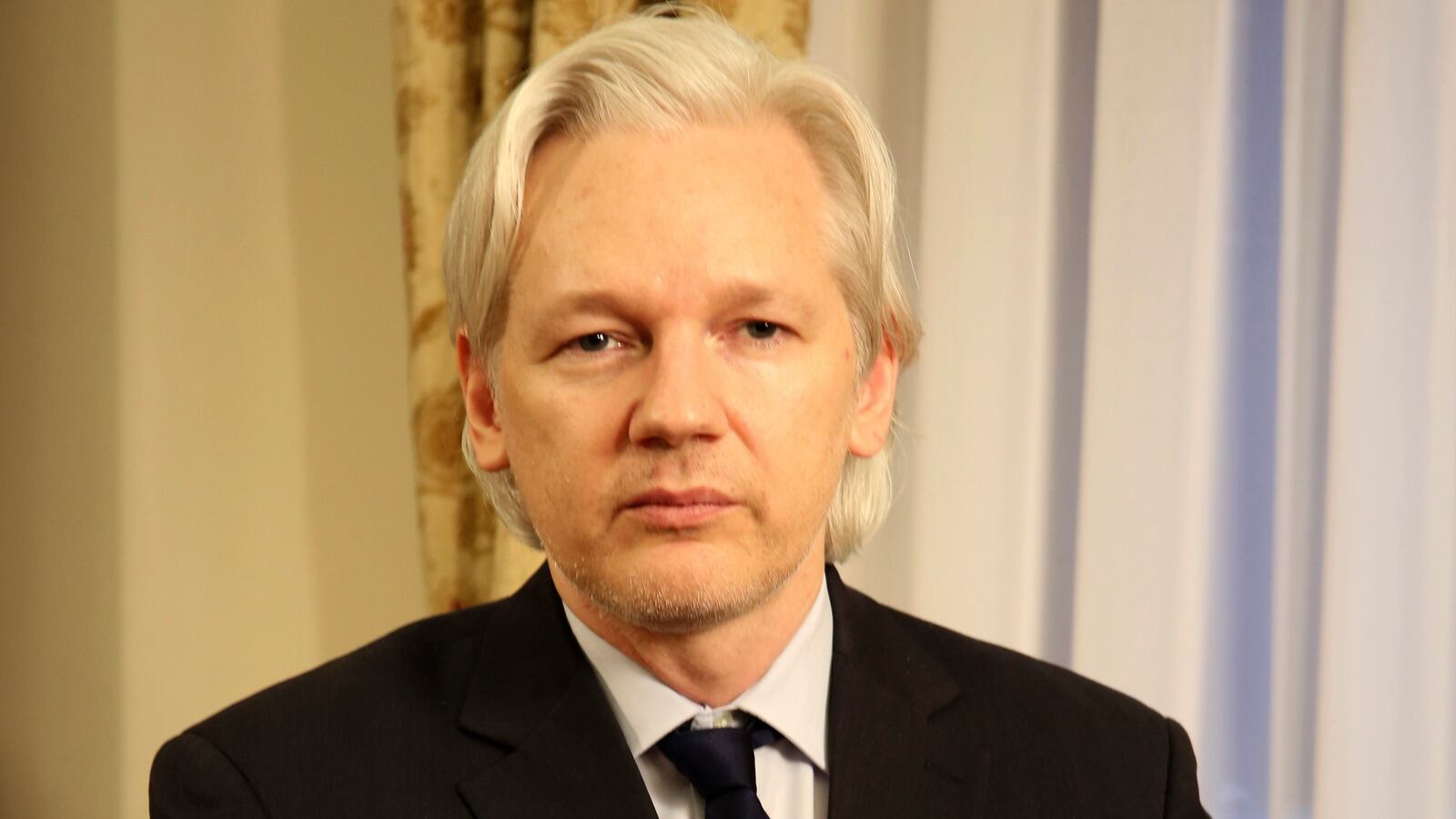 cheats/2013/08/18/time-journo-can-t-wait-for-assange-drone-strike/130818-Assange-cheat_udkfmy