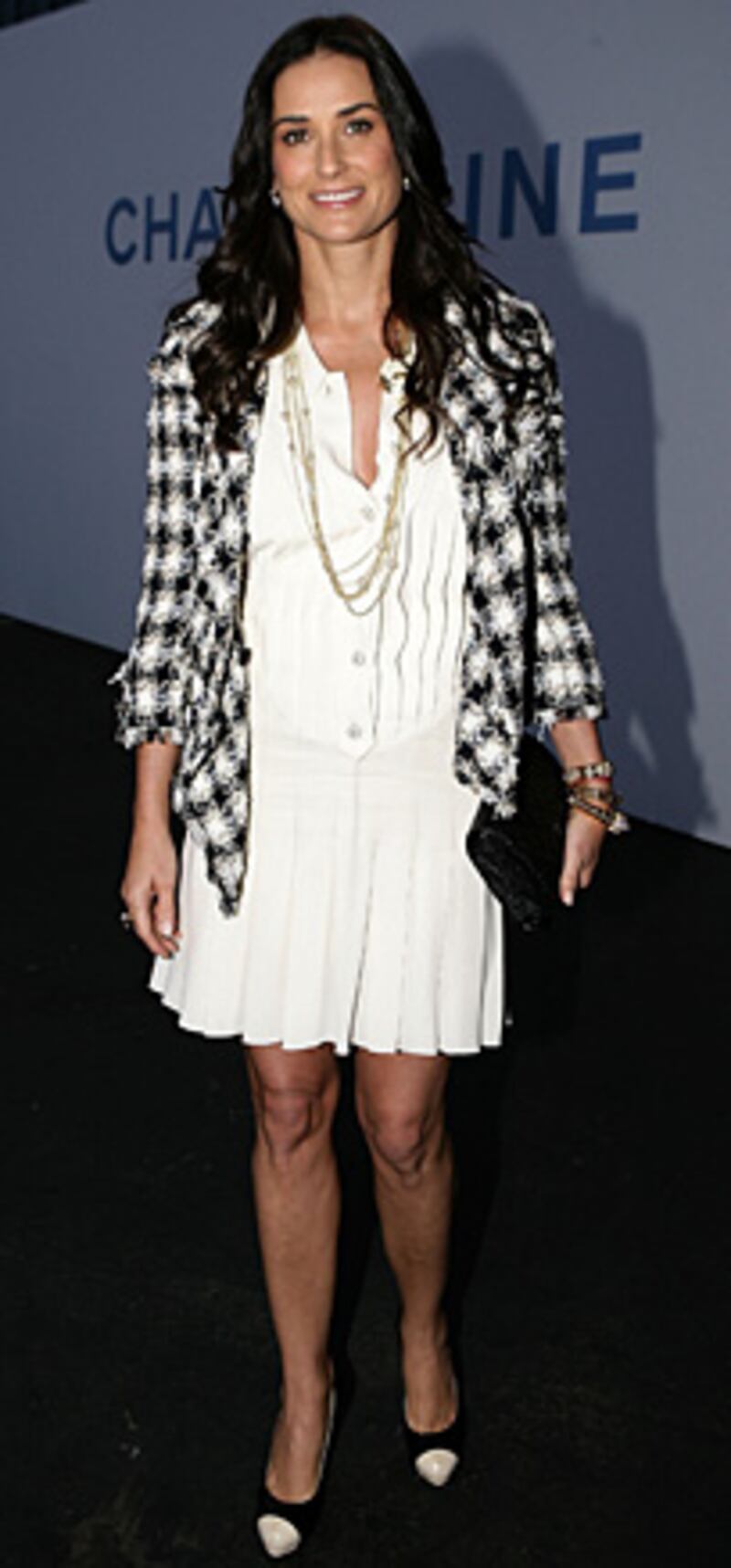 galleries/2009/09/25/p-chanel-hits-hollywood-p/chanel---demi-moore_ija8me