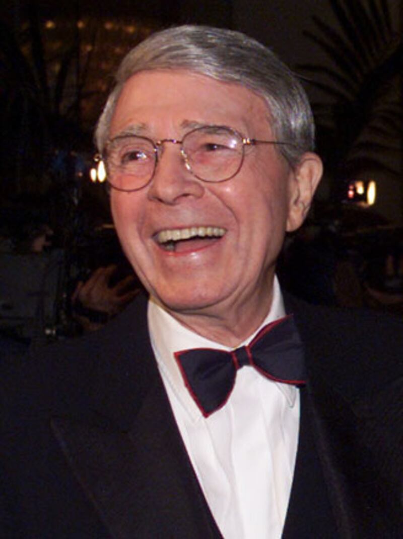 galleries/2009/12/23/celebrity-deaths-2009/celebrity-deaths-2009---army-archerd_ab36gg