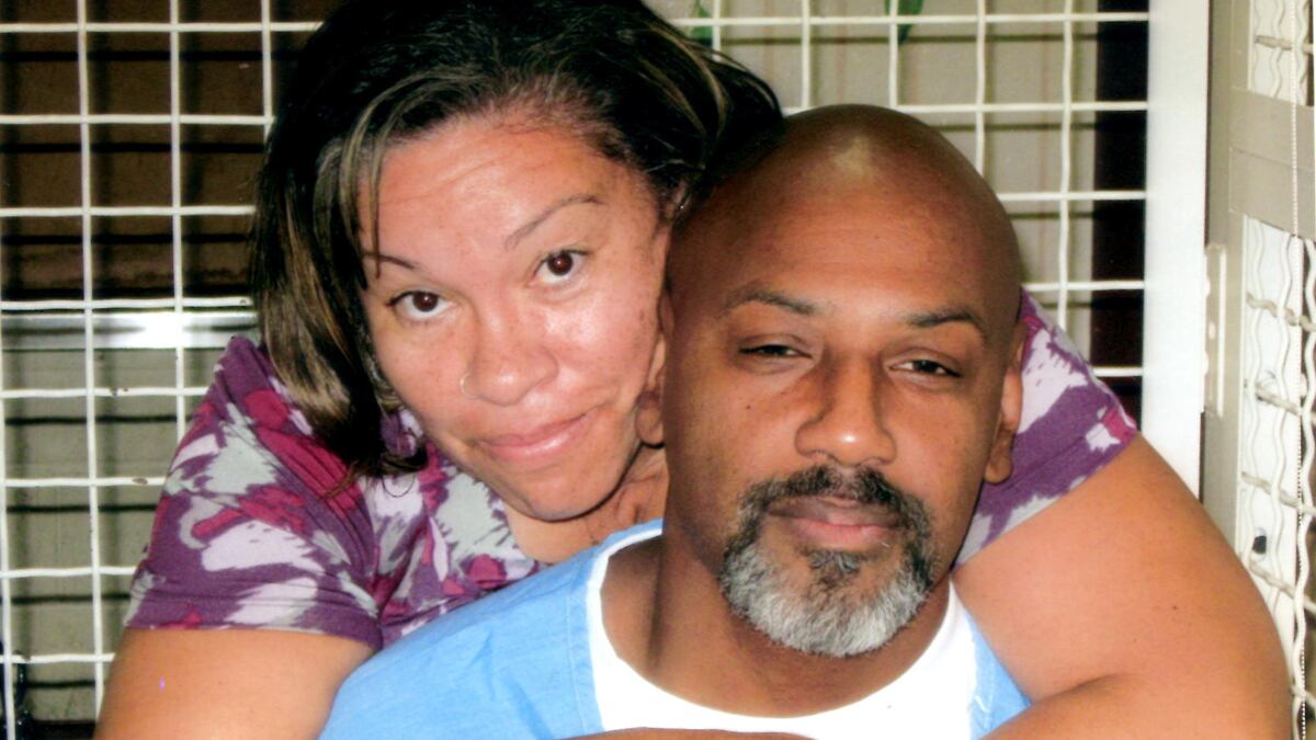 articles/2012/11/05/as-californians-weigh-proposition-34-a-look-at-life-on-death-row/death-row-inmate-pelisek-main-tease_vwuth6