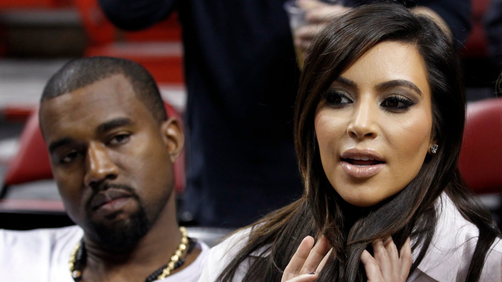 cheats/2013/01/02/kim-kardashian-sex-tape-sales-soar/kardashian-sextape-sales-soar-cheat_lhxcze