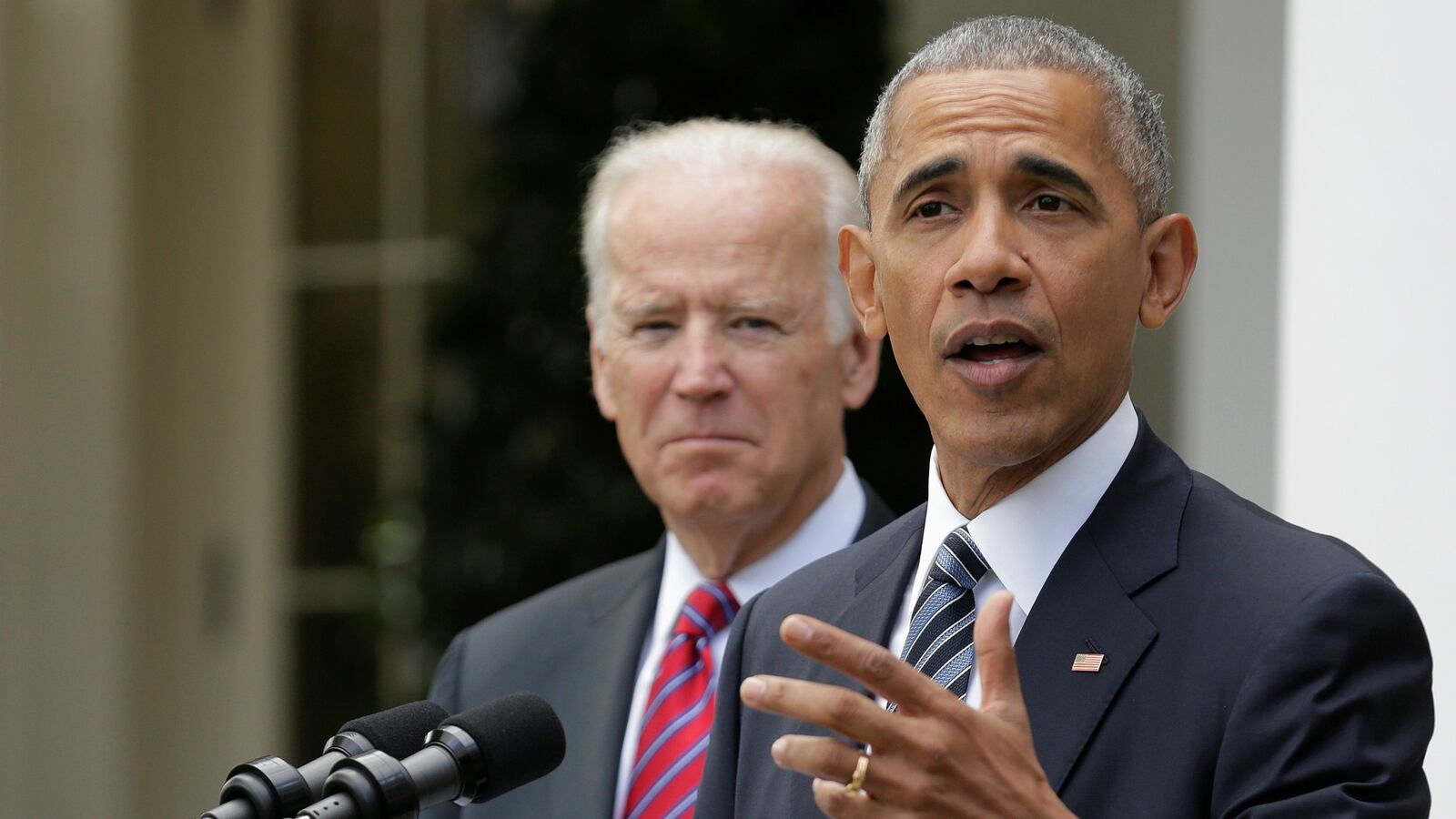 cheats/2016/11/28/obama-biden-to-skip-castro-funeral/161128-Obama-Biden-Castro-cheat_qnnbgp