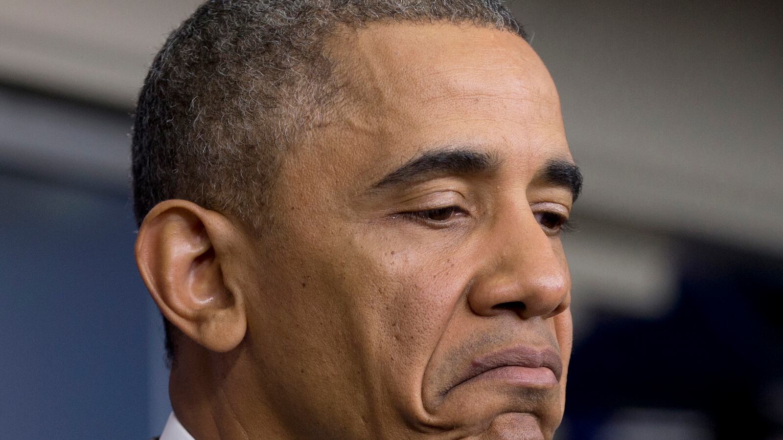 articles/2013/11/26/obama-s-terrible-horrible-no-good-very-bad-year/131124-obama-approval-green-tease_rnlkcd