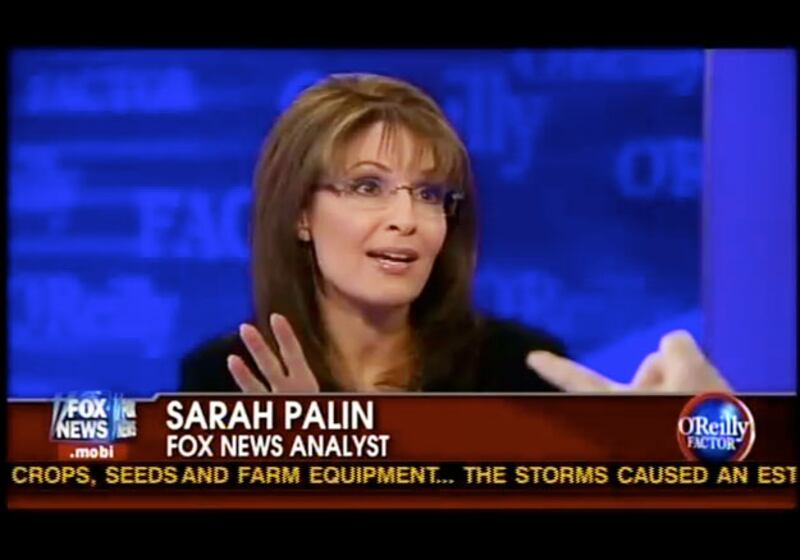 galleries/2009/11/13/a-brief-history-of-sarah-palin-s-style/sarah-palin-style---debut-on-fox_vzitvp