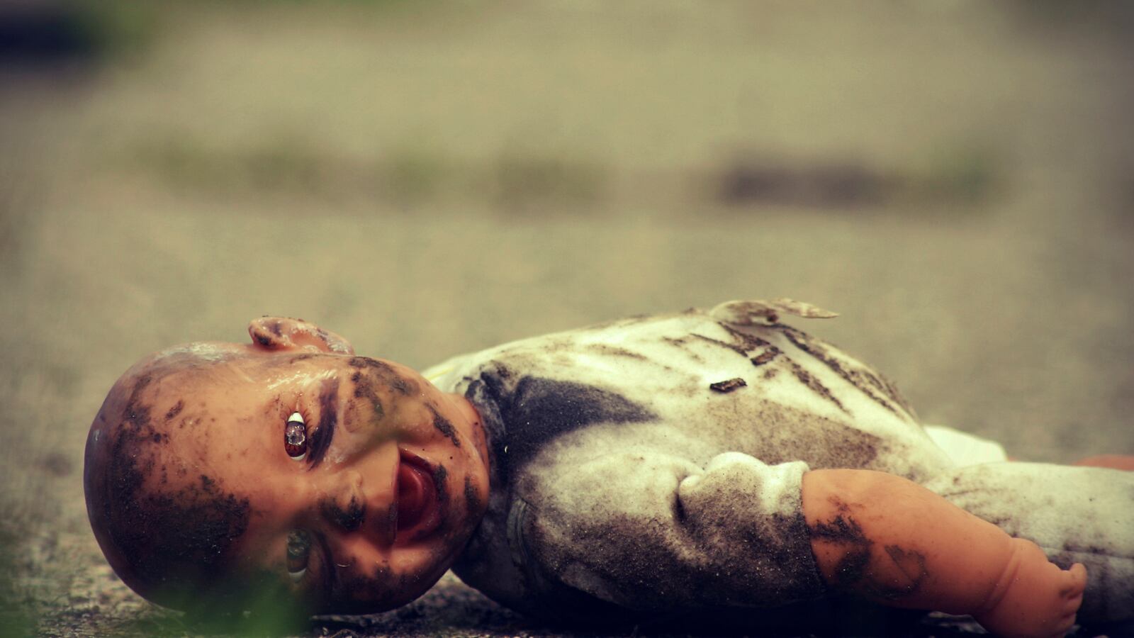 articles/2016/02/29/can-moldova-s-battered-teens-be-saved-from-human-traffickers/160211-nemtstova-moldova-tease_plqx1k