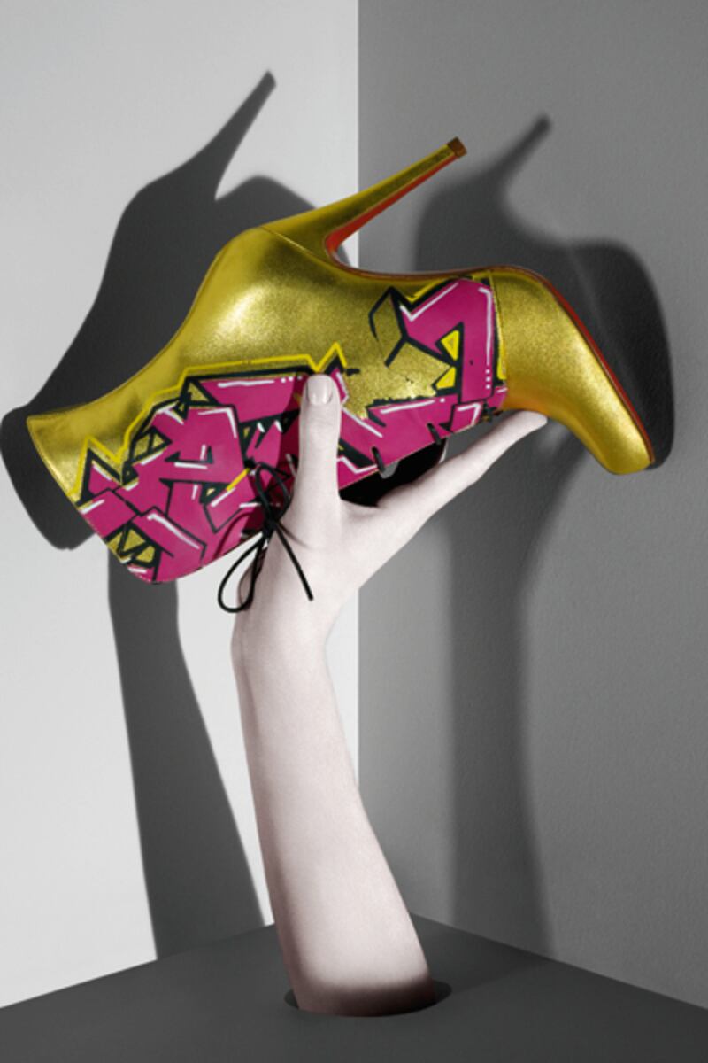 galleries/2011/11/04/christian-louboutin-book-20-year-anniversary-photos/christian-louboutin-look-book-gal-4_efxxkg