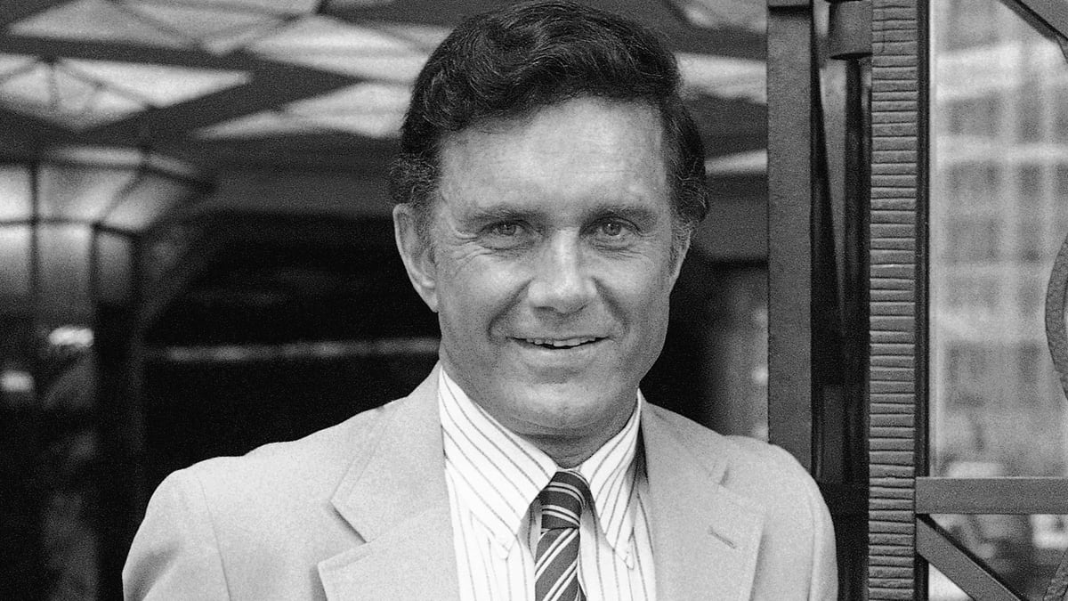 cheats/2011/09/10/actor-cliff-robertson-dies/cliff-robertson-obit-cheat_r71bkt