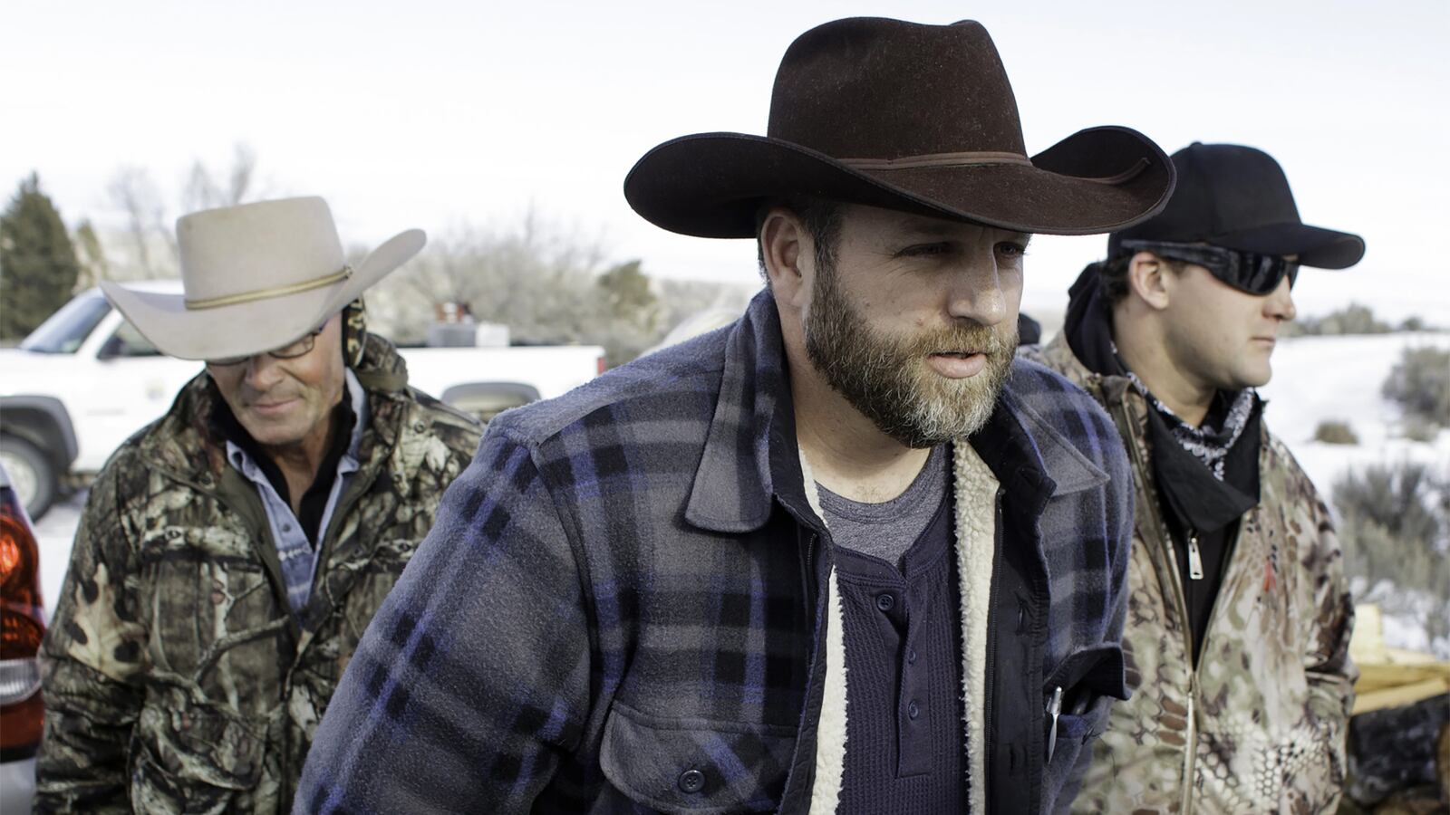 articles/2016/01/19/ammon-bundy-and-his-gang-must-go-to-jail/160118-obeindallah-ammon-bundy-tease_cvm2kn