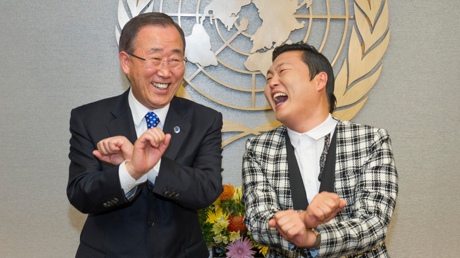 articles/2012/10/25/psy-brings-gangnam-style-to-the-united-nations-ban-ki-moon/psy-at-the-un-fallon_zjgvkc
