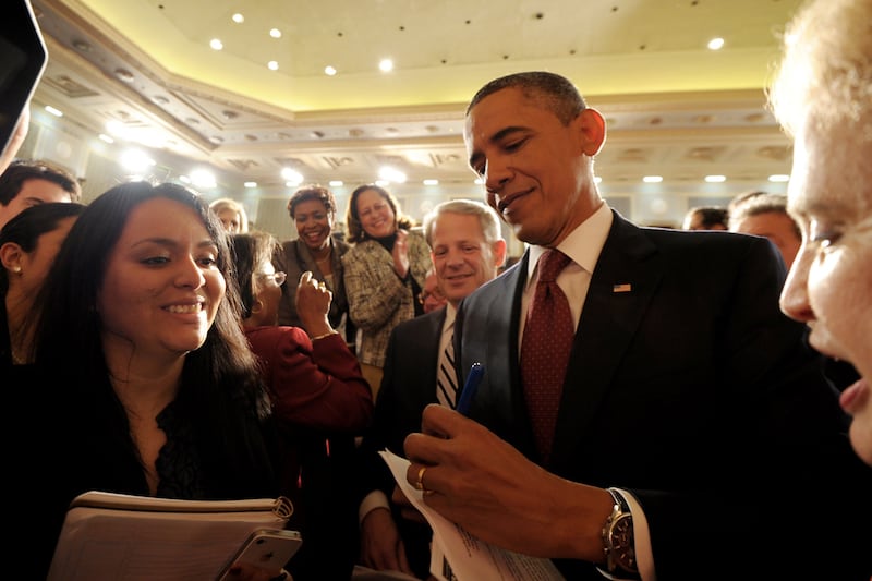 galleries/2012/01/24/president-obama-state-of-the-union-address-photos/sotu-obama-exits_ccsk9b