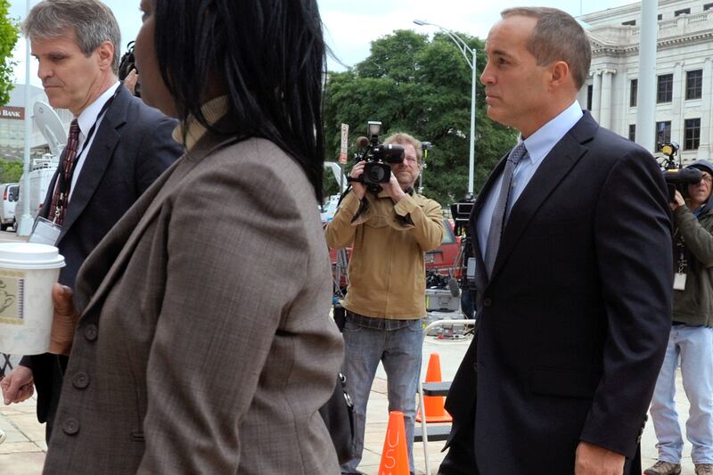 articles/2012/04/28/andrew-young-lashes-out-at-edwards-s-defense-attorney-during-cross-examination/young-edwards-trial-dimond_ejbyqx