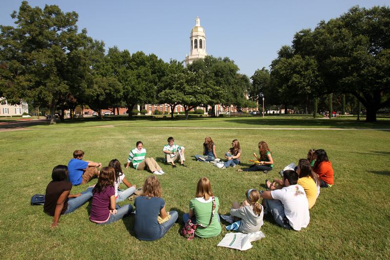 galleries/2014/11/06/25-colleges-with-the-worst-return-on-investment-photos/baylor-university_srwqet
