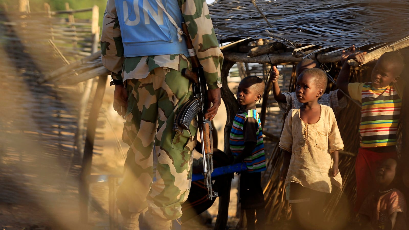 cheats/2013/12/17/hundreds-dead-in-south-sudan/131217-sudan-cheat_d3ut0r