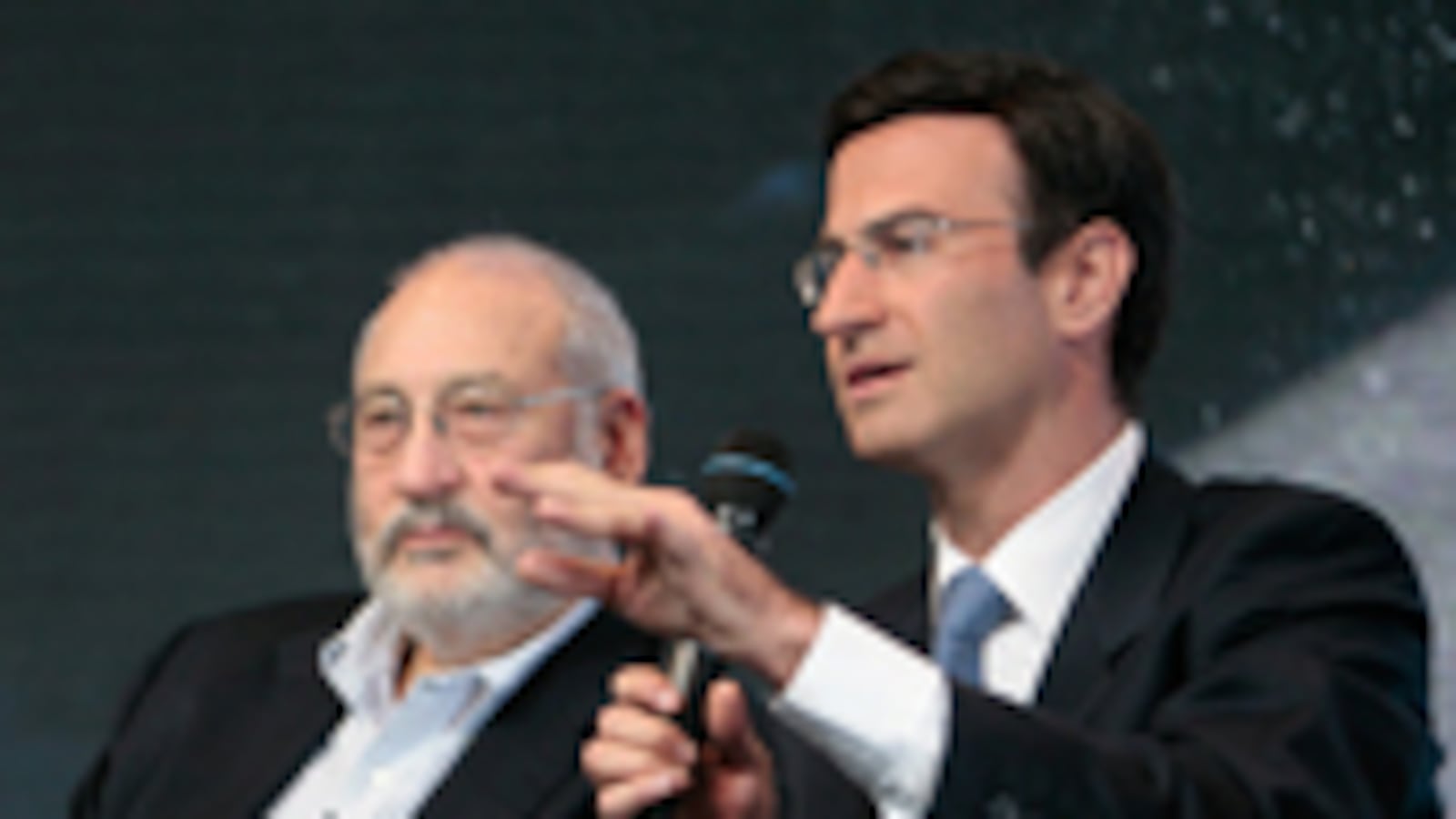articles/2010/10/23/summit-cheat-sheet-the-daily-beast-innovators-summit/innovators-summit-cheat-sheet---orszag_wejikj