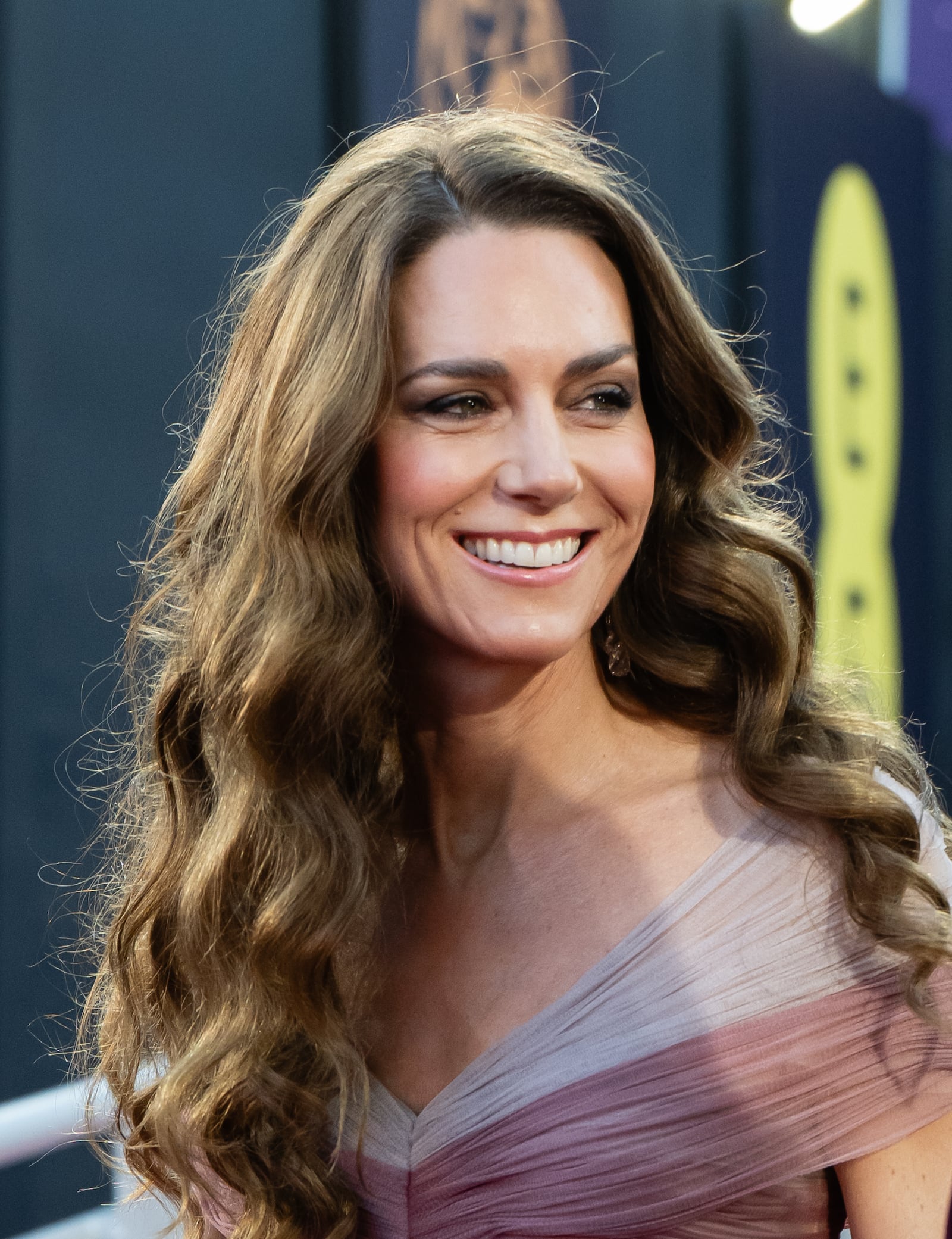 Princess Kate had her hair in wavy curls at the 2026 BAFTA Awards.