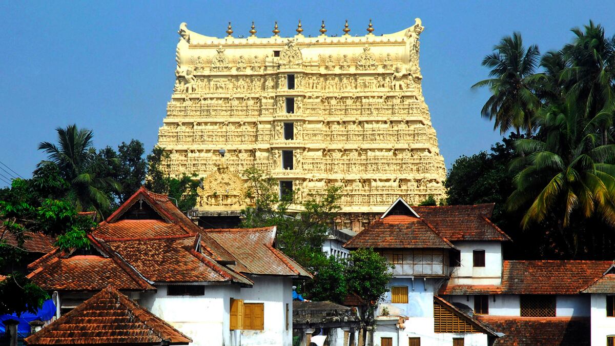 cheats/2011/07/05/20b-treasure-trove-discovered/kerala-temple-treasure-cheat_tt5kox