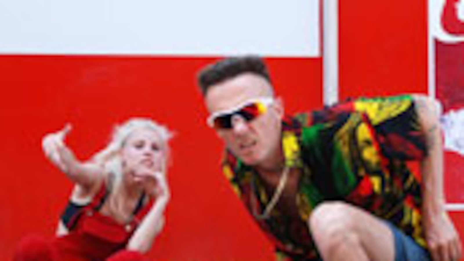 articles/2010/07/23/die-antwoord-leads-a-new-south-african-musical-movement/matos-south-african-music_115232_xfsk1m