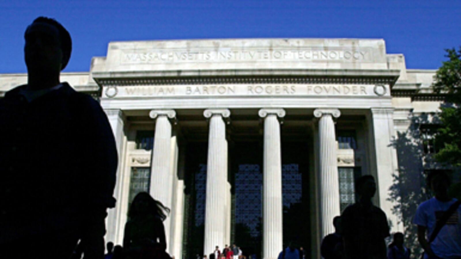 articles/2011/03/24/mits-emotional-report-on-women/leo-mit_168887_sbo8k1