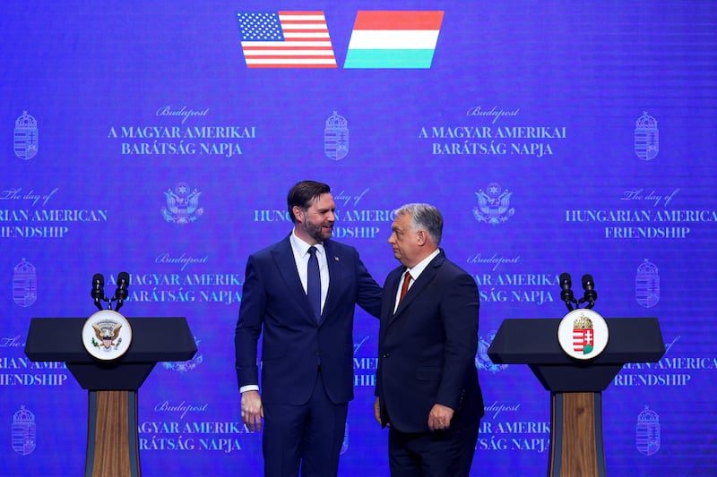 U.S. Vice President JD Vance and Hungarian Prime Minister Viktor Orban after holding a joint press conference in Budapest, Hungary, April 7, 2026. REUTERS/Bernadett Szabo
