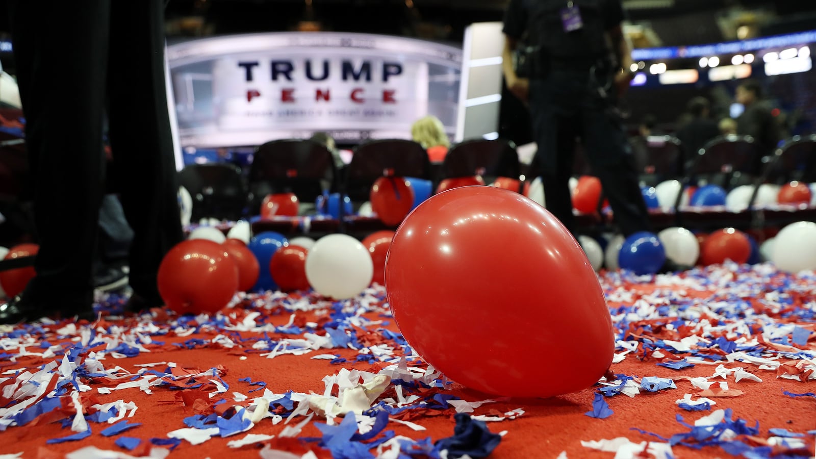 200603-banco-convention-shiitshow-tease_yvvack