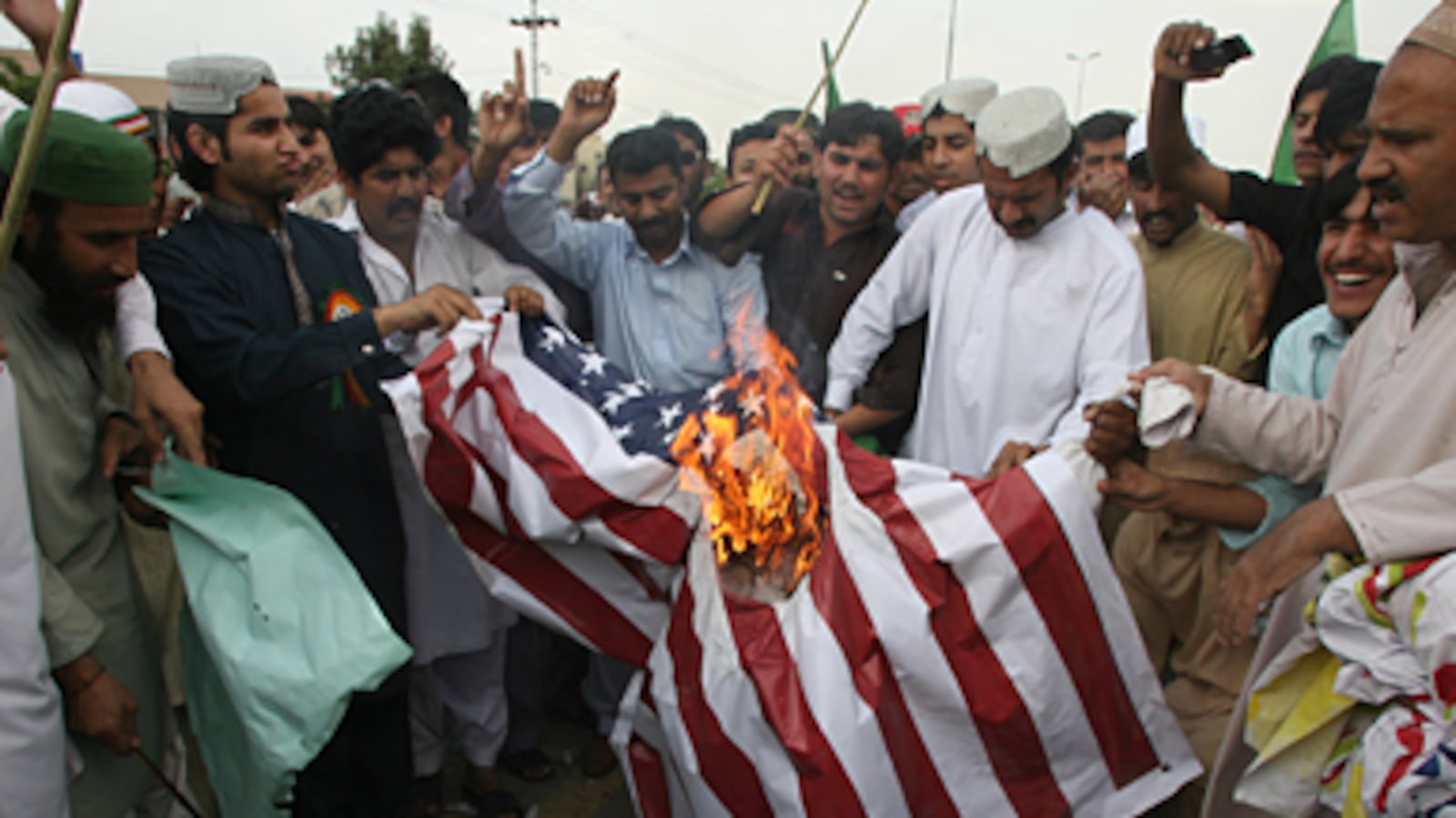 articles/2011/04/14/pakistan-us-relations-frayed-but-not-collapsing/moreau-pakistan-relations_173316_h5yi5f