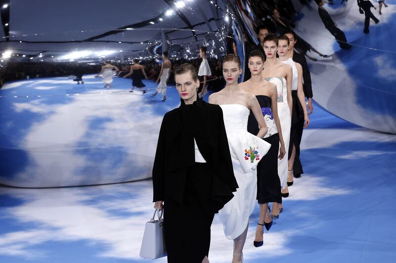 articles/2013/03/01/christian-dior-s-whimsical-fall-show-was-full-of-warholian-influence/ChristianDiorFall2013Embed_fknubi