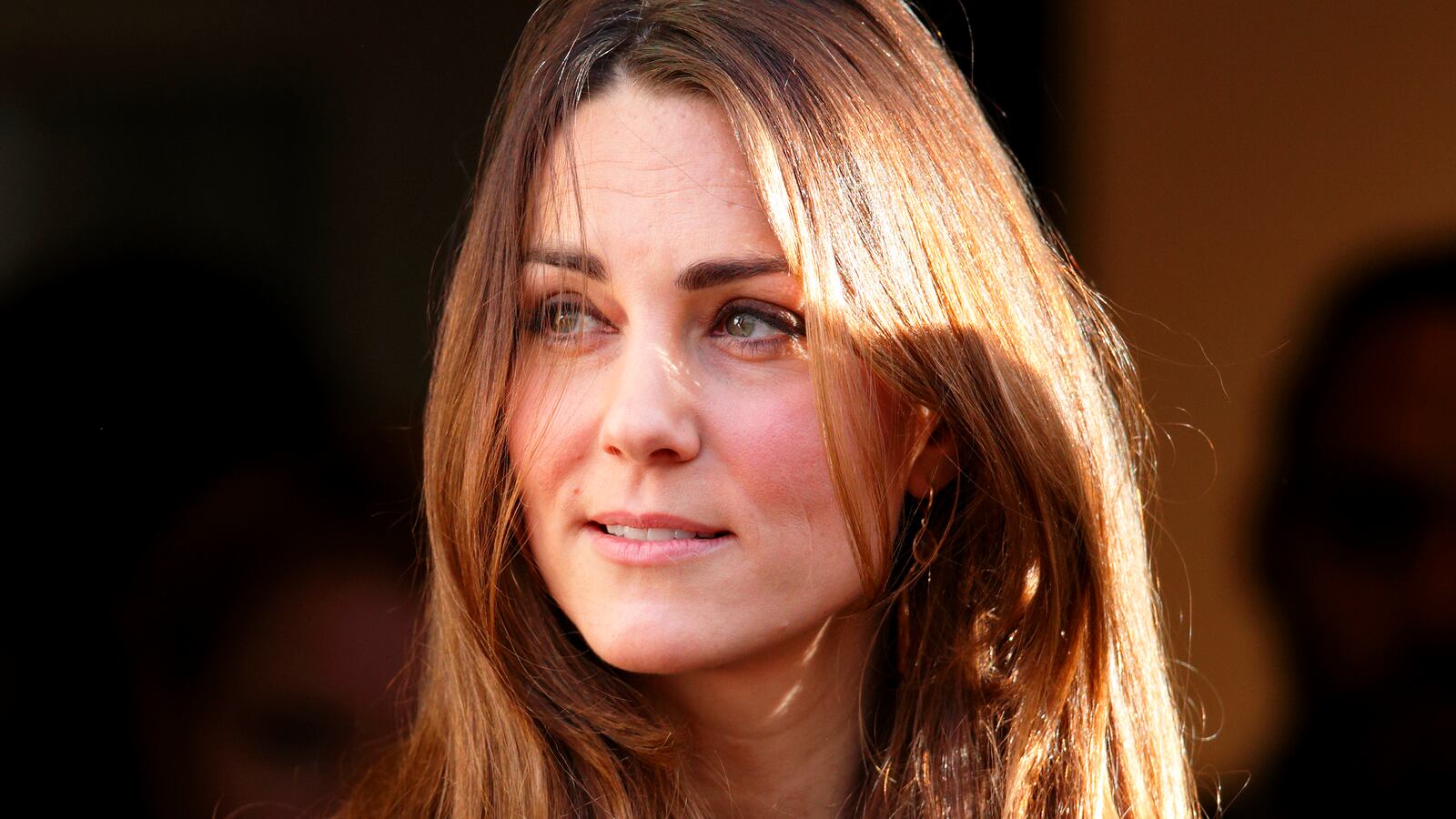 articles/2014/01/07/kate-middleton-32nd-birthday-preparations/131218-hines-jukes-phone-hack_c72jud