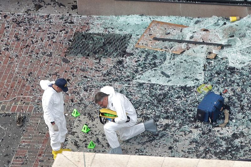 galleries/2013/04/17/evidence-from-the-boston-bombing-photos/130418-forensics1_i6usfc