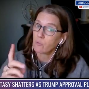 Mary Trump assessed her uncle's latest polling numbers.