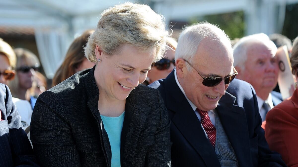 cheats/2012/06/22/mary-cheney-gets-married/mary-cheney-married-cheat_wmobo1