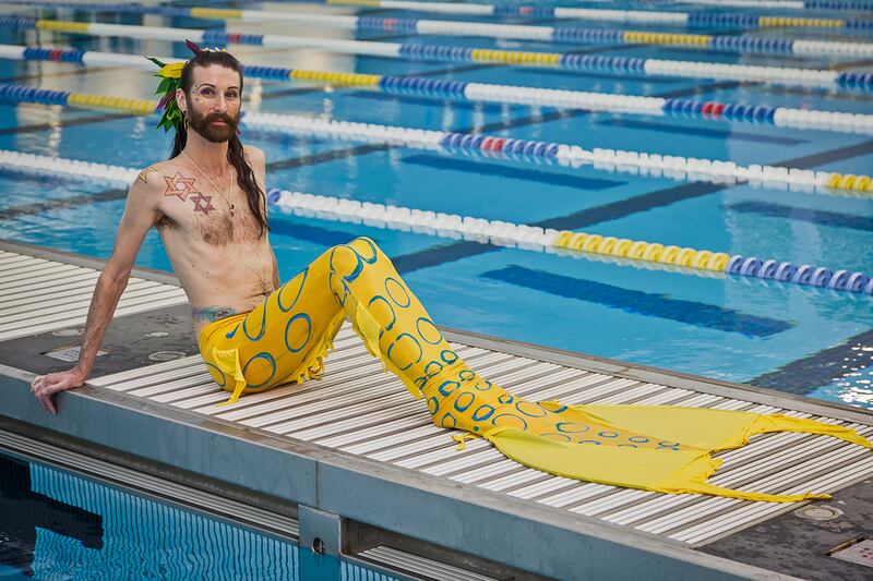 galleries/2016/07/29/forget-dnc-2016-it-s-time-for-bronycon/160726-convention-02_vjphbj