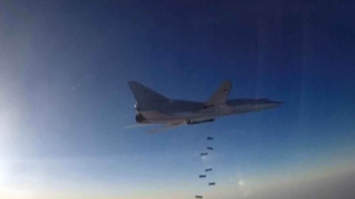 cheats/2016/08/22/russia-stops-using-angry-iran-s-air-base/16-816-russian-jet-syria-iran-cheat_ryaqiv