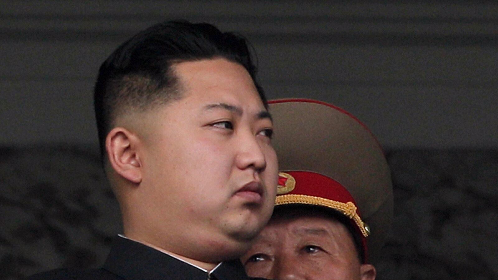cheats/2012/12/12/north-korea-satellite-unstable/overshadow-kim-jong-un-cheat_tzfvht