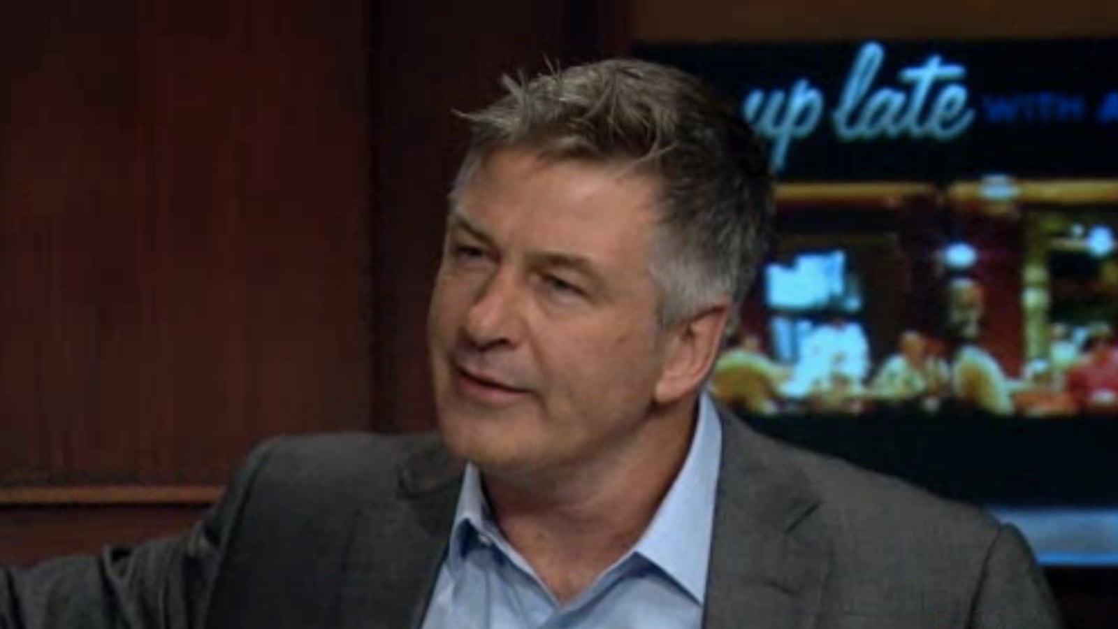 articles/2013/10/12/up-late-with-alec-baldwin-is-a-snooze/131012-grove-baldwin-tease_ehuaad