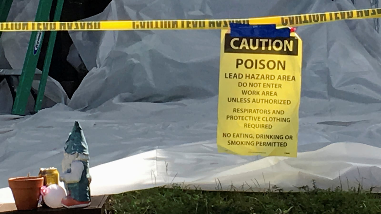 A home at Fort Benning undergoes lead paint removal as the U.S. Army mobilizes to protect residents against lead poisoning hazards in Fort Benning, Georgia, Sept. 10, 2018.