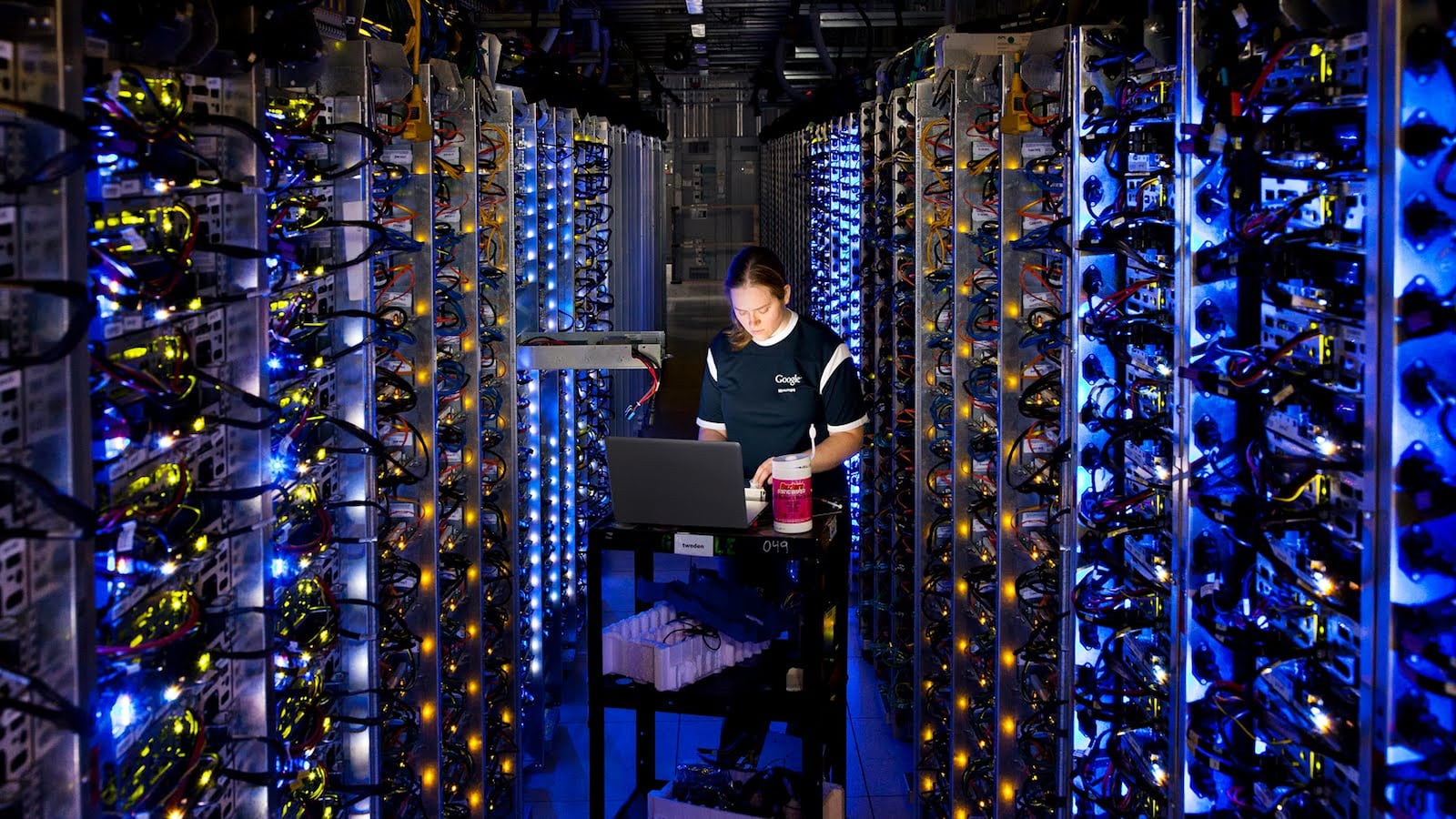 articles/2013/07/23/are-you-reading-my-emails-former-state-dept-official-asks-the-nsa/130722-nsa-emails-weston-tease_jmolrp