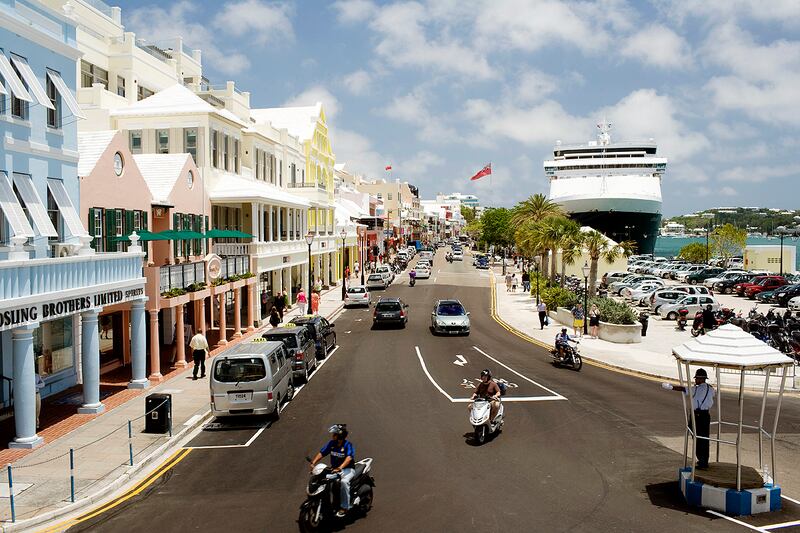 galleries/2012/07/20/7-places-to-stash-your-billions-bermuda-more-photos/01-tax-vacation-bermuda_cbf6lr