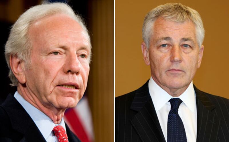 galleries/2008/11/10/what-s-in-what-s-out/inout-lieberman-vs-hagel_oj9zlw