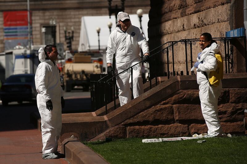 galleries/2013/04/17/evidence-from-the-boston-bombing-photos/130418-forensics3_rlc0ob