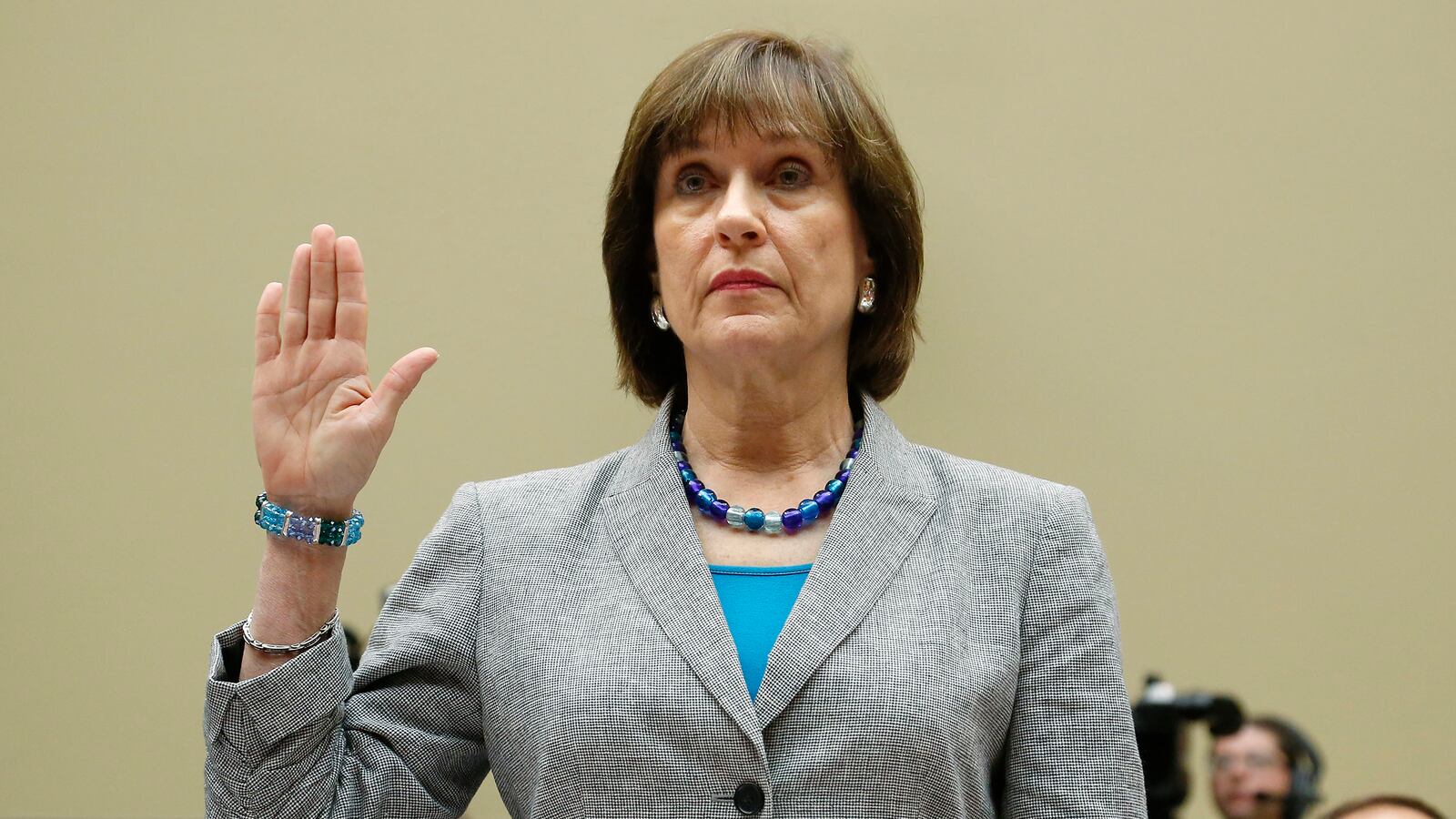 cheats/2014/06/24/irs-broke-law-in-lost-email-scanda/140622-tomasky-lois-lerner-tease_i9jziq