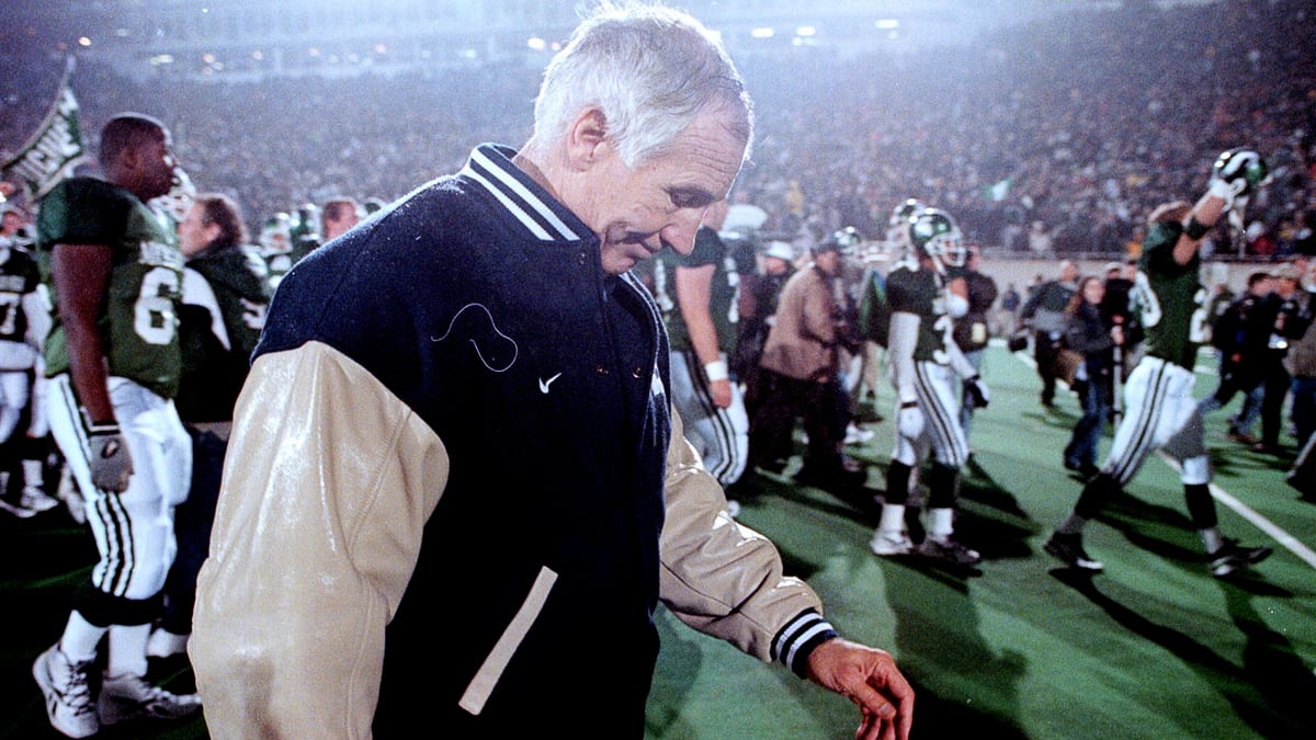 articles/2011/11/22/the-penn-state-scandal-7-facts-about-child-sex-abuse/7-facts-child-sex-abuse-crocker_huywat