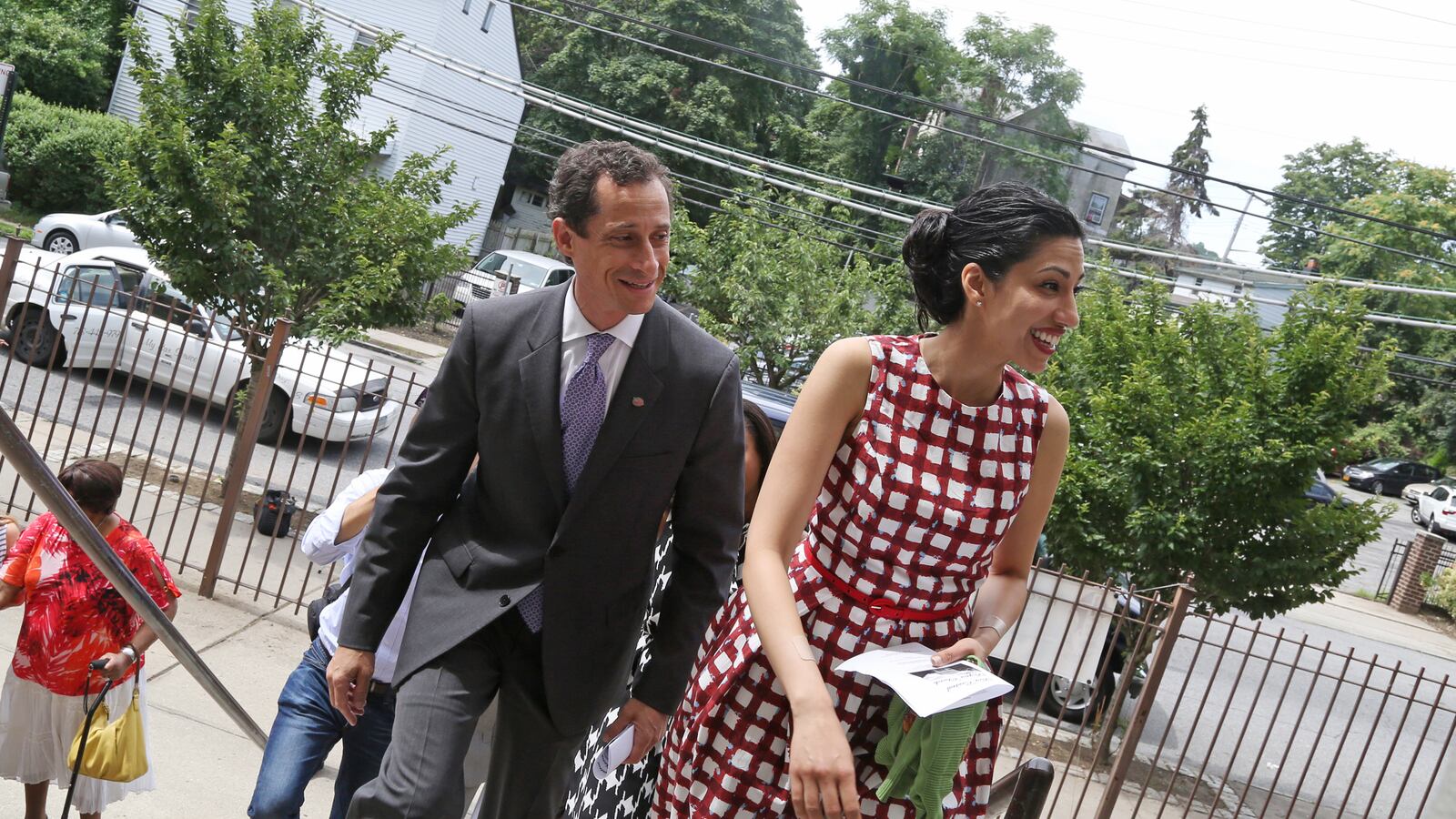 cheats/2013/07/15/huma-debuts-on-weiner-campaign-trail/130715-anthony-weiner-huma-cheat_luv6j2