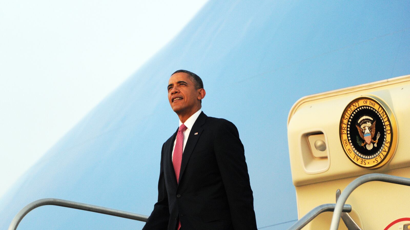 articles/2013/11/25/world-doubts-obama-s-wavering-red-lines/131125-obama-iran_dr899j