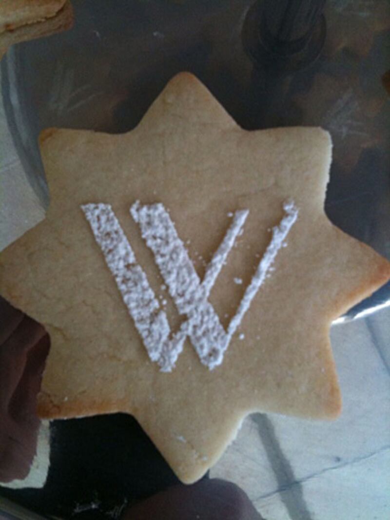 articles/2009/11/05/will-cottons-candy-coated-dreams/will-cotton-3_jbuu79