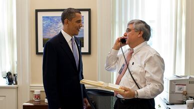 articles/2010/09/30/pete-rouse-to-replace-rahm-emanuel-as-obama-chief-of-staff/grove-rouse_130586_mtyyj2