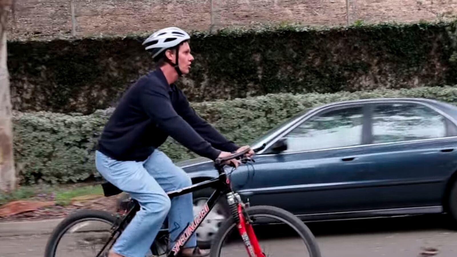 articles/2014/12/22/a-blind-man-sees-with-sound/a-blind-man-sees-with-sound-image_gp5yxu