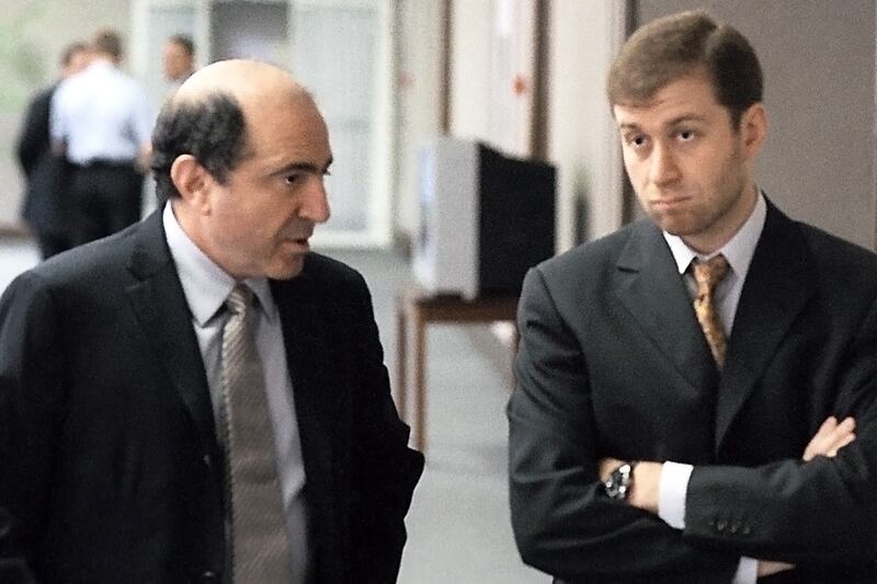 articles/2012/07/23/oligarch-v-oligarch-london-s-courts-attract-litigious-tycoons/uk-russia-oligarchs-cheat_p6o8l4