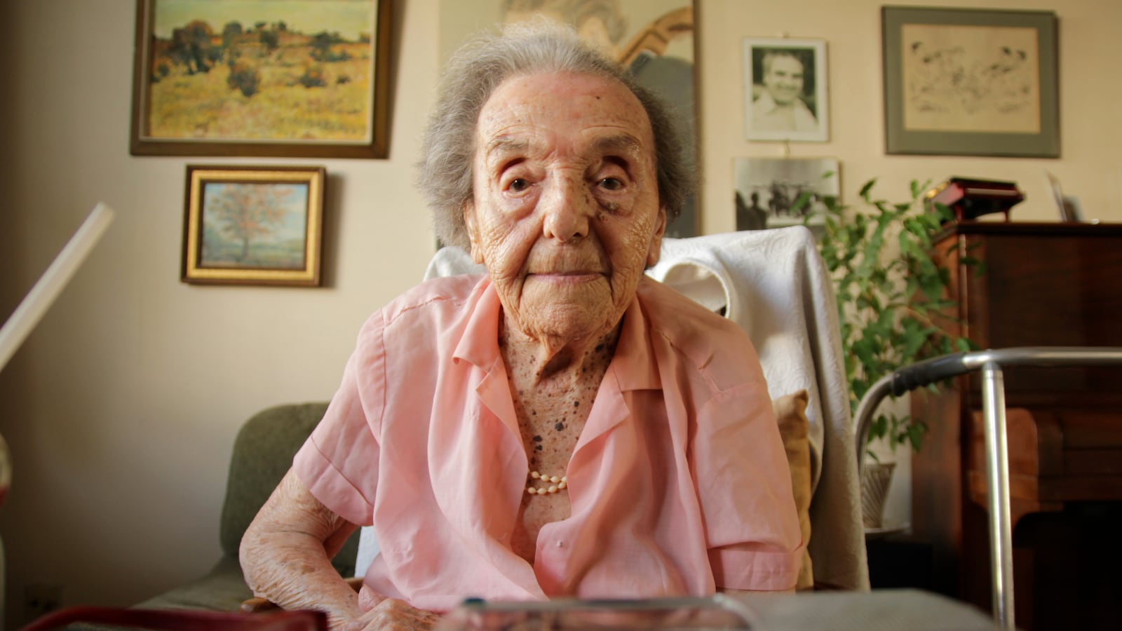 cheats/2014/02/24/oldest-holocaust-survivor-dies/140224-alice-herz-sommer-cheat_woehec