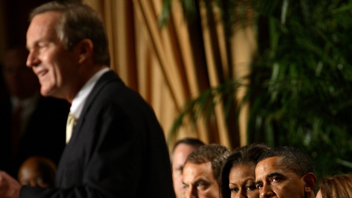 cheats/2012/08/22/obama-says-akin-missed-science-class/obama-akin-cheat_zlgfrq